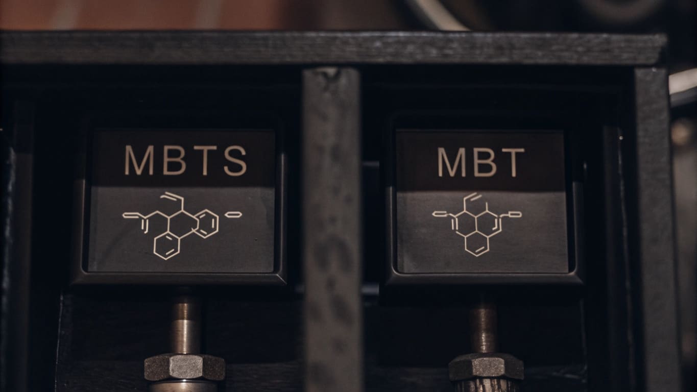 MBT and MBTS chemical structures